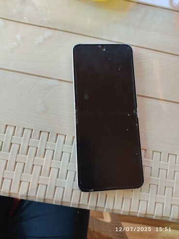 samsunk s4: Samsung Galaxy Z Fold 5, 512 GB, rəng - Göy, Sensor, Barmaq izi, Simsiz şarj