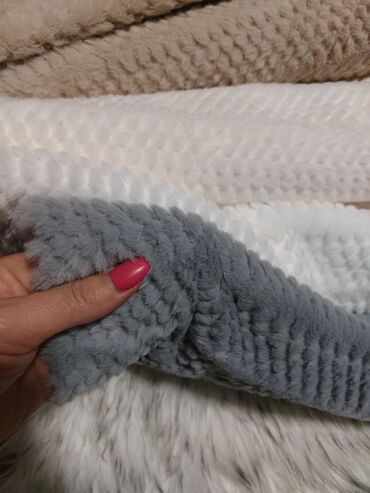 Prekrivači za nameštaj: Flekeri po meri
Širina materijala-70cm
Cena 1650 din po metru — 7