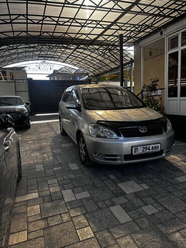 автомобиль минивен: Toyota Ipsum: 2003 г., 2.4 л, Автомат, Бензин, Вэн/Минивэн