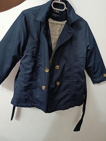 Верхняя одежда: Детский тренч/плащ ZARA - Цвет: темно‑синий (navy) - Модель — 2