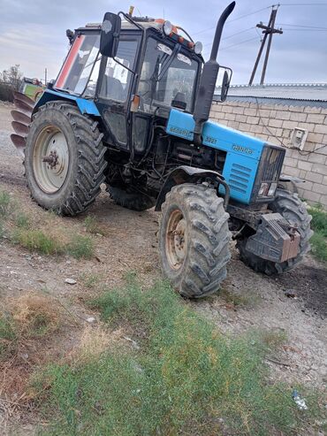 yumz traktor: Traktor Belarus (MTZ) 1221, 2010 il, 145 at gücü, motor 5.5 l, İşlənmiş