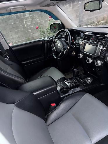 возможен обмен на дом: Toyota 4Runner: 2016 г., Автомат, Внедорожник — 4