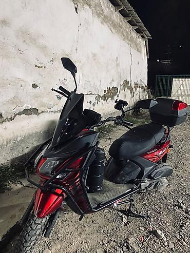 видеорегистратор для мотоцикла на руль: Скутер Jonway (кросс-версия) 50–180 cc класс - Цвет: красный/черный — 3
