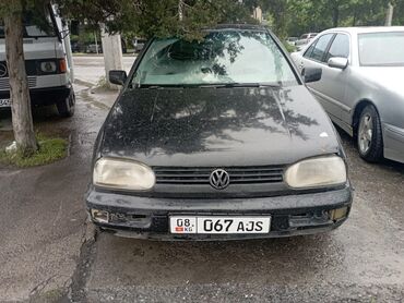 Транспорт: Volkswagen Golf: 1992 г., 1.8 л, Механика, Бензин, Хетчбек