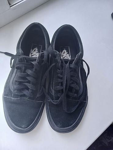отдам даром обувь: За 500с 36разм.Vans оригинал б/у подойдет на 35-36размер — 6