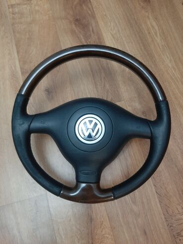 Другие детали рулевой части: Продаю деревянный руль на VW ГОЛЬФ 4, ПАССАТ, BORA, ну и на другие