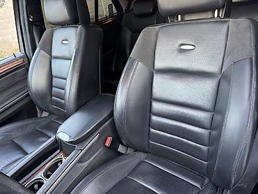 MG: Mercedes-Benz ML-Class AMG: 2007 г., 6.2 л, Автомат, Бензин, Кроссовер — 10