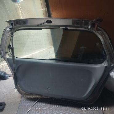 зеркало для парковки: Багажниктин капкагы Honda, 2002 г., Оригинал