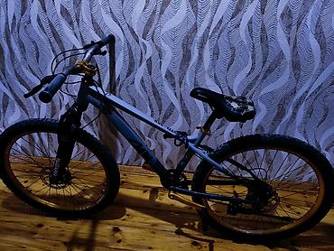 Dağ və şəhər sürüşləri üçün uyğun velosiped. Şəkillərdə görünən model lalafo.az -da Dağ və şəhər sürüşləri üçün uyğun velosiped. Şəkillərdə görünən model