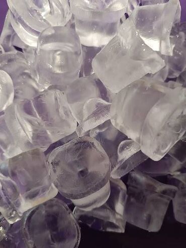 лед: Три вида пищевого льда для напитков. Лёд для охлаждения лимонадов и
