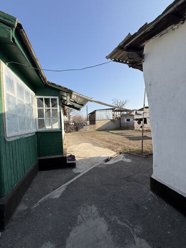 Продажа квартир: 4 комнаты, 4 м² — 2