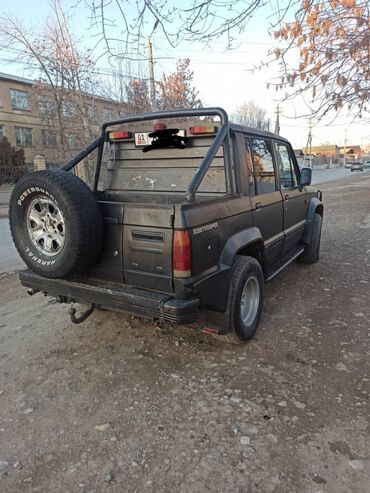 Isuzu: Isuzu Trooper: 1993 г., 2.8 л, Механика, Дизель, Пикап