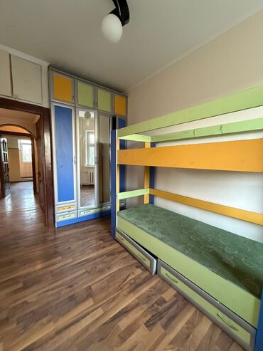жк малина купить квартиру: 3 комнаты, 70 м², 105 серия, 5 этаж, Старый ремонт