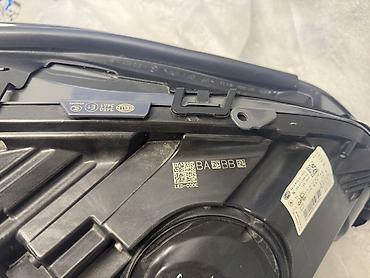 Передние фары: Передняя левая фара Mercedes-Benz 2013 г., Новый, Оригинал, Германия — 16