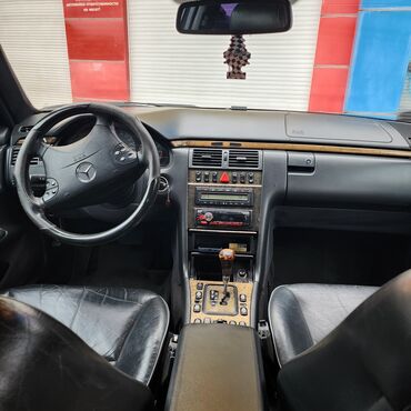 Mercedes-Benz: Mercedes-Benz E-Class: 2000 г., 3.2 л, Автомат, Бензин, Седан — 7