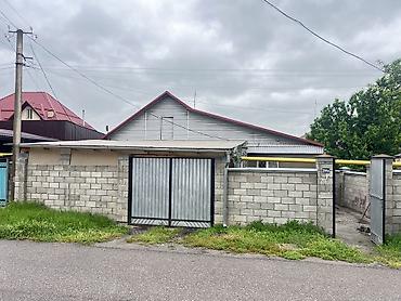 Кыймылсыз мүлк: СРОЧНО ‼️ Продаю пол дома .!! -3сот - хол кухня зал и две спальни мин — 1