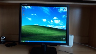 Desktop računari i radne stanice: Kompjuter pentium 4 dobro očuvan. karakteristike na slikama