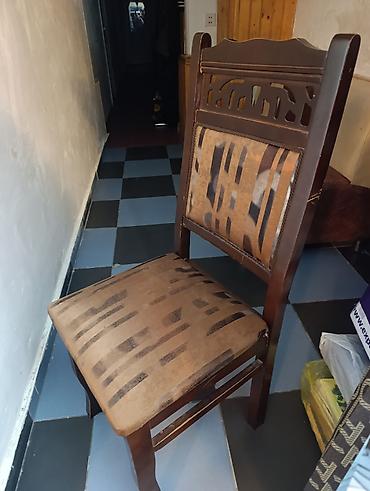 kohnə stul: Möhkem oturacaq 8 eded elde var biri 12₼.Kohne guneshli — 1