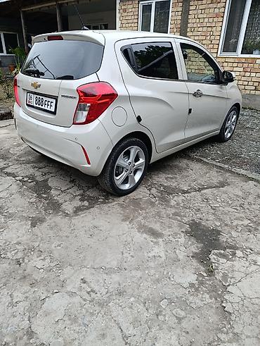 Chevrolet: Chevrolet Spark: 2020 г., 1 л, Вариатор, Бензин, Хэтчбэк — 12