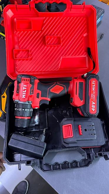 dewalt dcd794d1: Аккумуляторная дрель-шуруповерт (безщеточная) Комплектация: - — 2