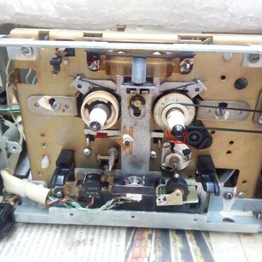 магнитофон на степ: Куплю или приму в дар детали механизмов кассетных магнитофонов