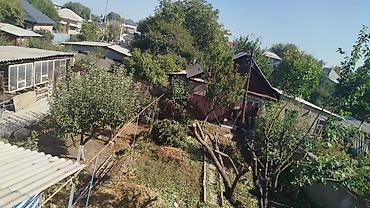 Продажа коттеджей и домов: 6 комнат и более, 180 м², 10 соток, Бишкек, Кожомкул стадион Собственник — 12
