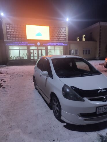 Honda: Honda Fit: 2003 г., 1.3 л, Автомат, Бензин, Седан