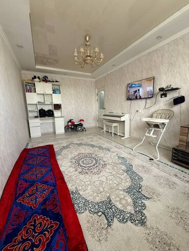 1 комнатная квартира 8 мкр: 2 комнаты, 48 м², Индивидуалка, 5 этаж, Евроремонт