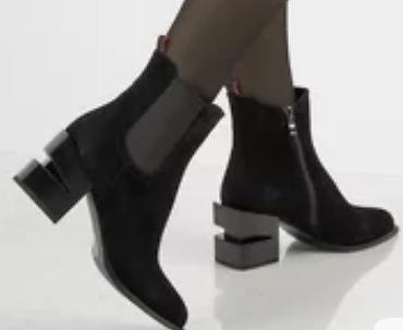 Брючные костюмы: Одежда женская, брала в Дубаи/Италии размер от s,m,l (до 44) новые и — 19