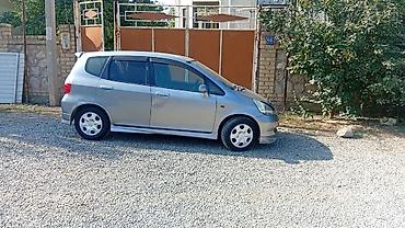 почивник фит: Honda Fit: 2005 г., 1.5 л, Автомат, Бензин, Хэтчбэк — 2