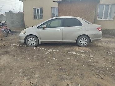 Honda: Honda Fit Aria: 2004 г., 1.5 л, Автомат, Бензин, Седан at lalafo.kg — 5 Honda: Honda Fit Aria: 2004 г., 1.5 л, Автомат, Бензин, Седан — 5