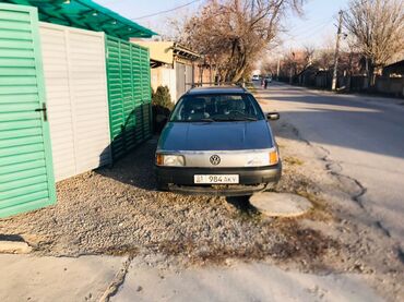 Volkswagen: Volkswagen Passat: 1989 г., 1.8 л, Механика, Бензин, Универсал — 4