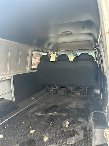 bmw f10 lip: Ford Transit: 2.5 l | 1998 il 256748 km Universal — 9