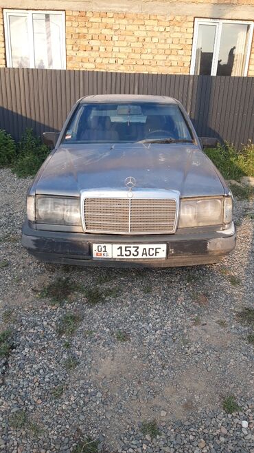 плафон 124: Mercedes-Benz 230: 2.3 л | 1988 г. | Седан