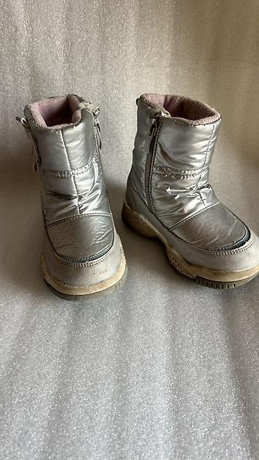 Детская обувь: Набор обуви 1) Детские ботинки осенне‑зимние, черные: - Высокая — 4