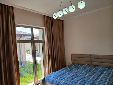 Посуточная аренда домов: 100 м², 4 комнаты — 18