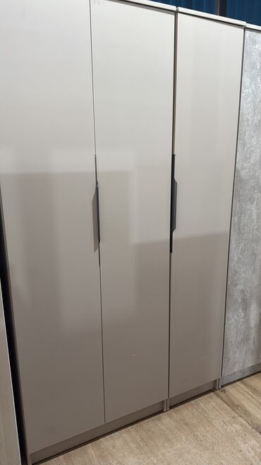 Шифоньеры: Шифоньеры — 20