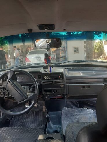 VAZ (LADA): VAZ (LADA) 21099: 1.5 l | 1996 il Sedan — 6