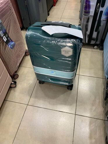 Чемоданы: Чемоданы гелевые, маленький размер ручная кладь, 22см 📍ул — 3