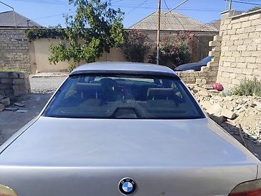 elektrikli mataskilet: BMW 7 Series (E38) sedan – gümüşü rəngdə. Texniki və dizayn — 8