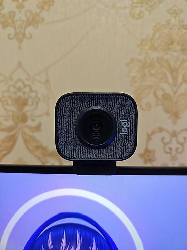 asus rog strix g17: Fotoda gördüyünüz oyun kömpüteri hər bir şeyi ilə bərabər satılır — 5