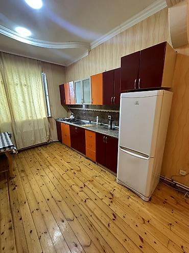 bag evleri: 110 kv. m, 3 otaqlı, Hovuzlu, Qaz, Kombi, Kanalizasiya — 10