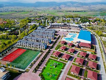отель бишкек: Таунхаус, Baytur Resort & Spa, Бостери, 10 мест — 2