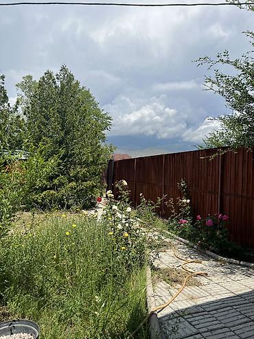 Продажа коттеджей и домов: 5 и более комнат, 148 м², 6 соток, Бишкек, Агентство недвижимости — 11