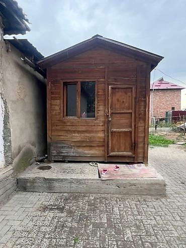 проект времянок: Деревянная бытовка/мини‑домик из бруса - Компактное здание с — 2