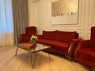 20 ci sahe ev: İcarəyə verilir 2 otaqlı yeni tikili 90 m², Səbail r. Kateqoriya Yeni — 1