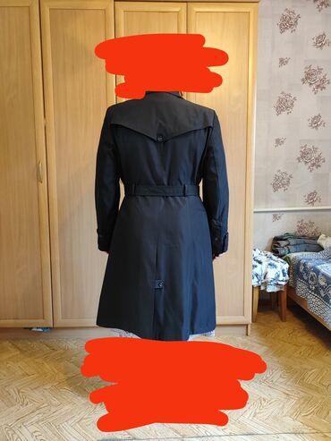 женские стеганые плащи: Плащ, Тренчкот, Двубортная модель