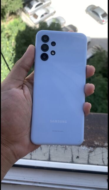 телефон а13: Samsung Galaxy A13, Б/у, 128 ГБ, цвет - Синий, 2 SIM