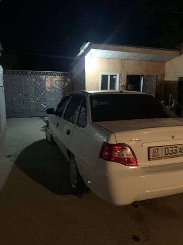 Daewoo: Daewoo Nexia: 2011 г., 1.6 л, Механика, Газ, Седан