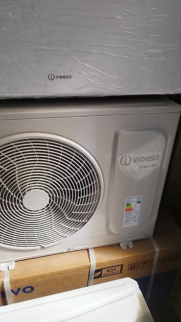 indesit: Сплит-система, Indesit, Новый, 20-25 м², Инверторный — 2